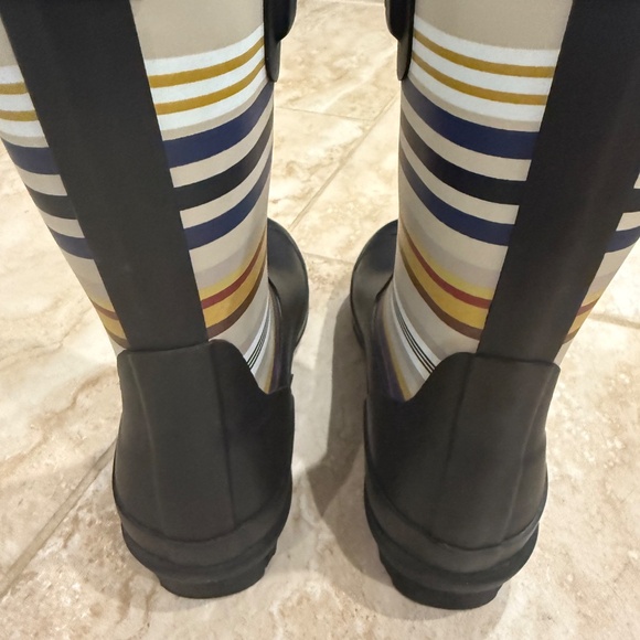 Pendeleton Mid Rain Boot with Stripes, Sz 7, Gently Worn - Picture 6 of 9